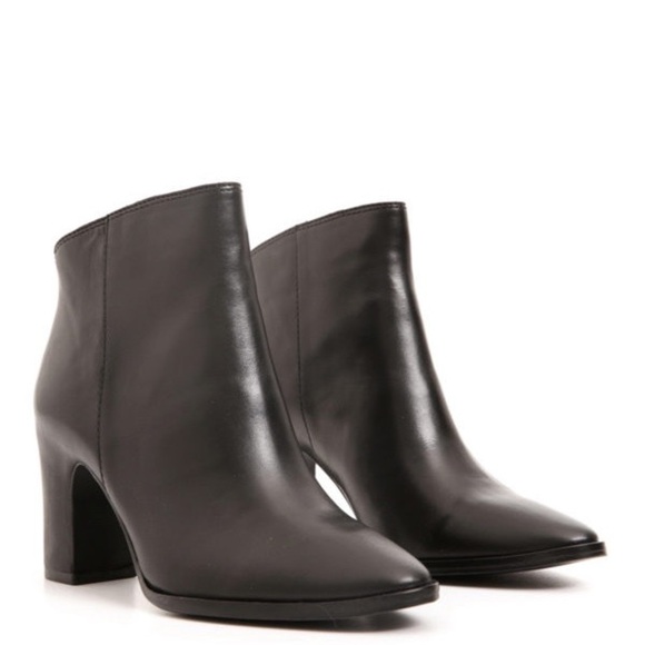 Ash Black Leather Zipper Heel Pointed Toe Favour Heeled Ankle Boots EUC Size 39 - Picture 3 of 12